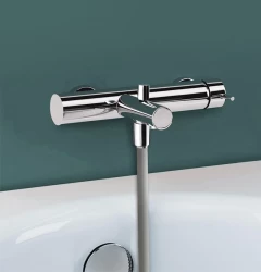 Waterevolution Flow bateria wannowa z zestawem prysznicowym chrom T13001