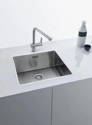Franke masywna stal nierdzewna Bateria kuchenna Atlas Neo z obrotową wylewką 115.0521.435