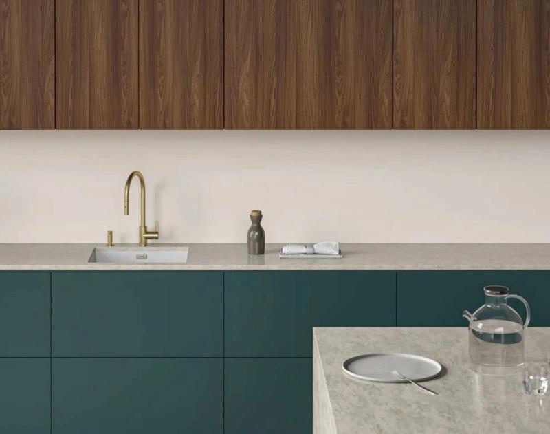 Franke złoty kran kuchenny Eos Neo z wyciąganą wylewką pvd złoto 115.0681.244