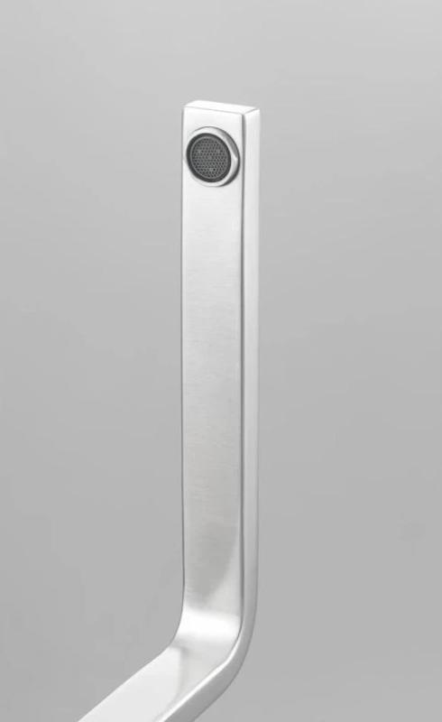 Franke massywny kran kuchenny ze stali nierdzewnej Mythos z obrotową wylewką inox 115.0547.852