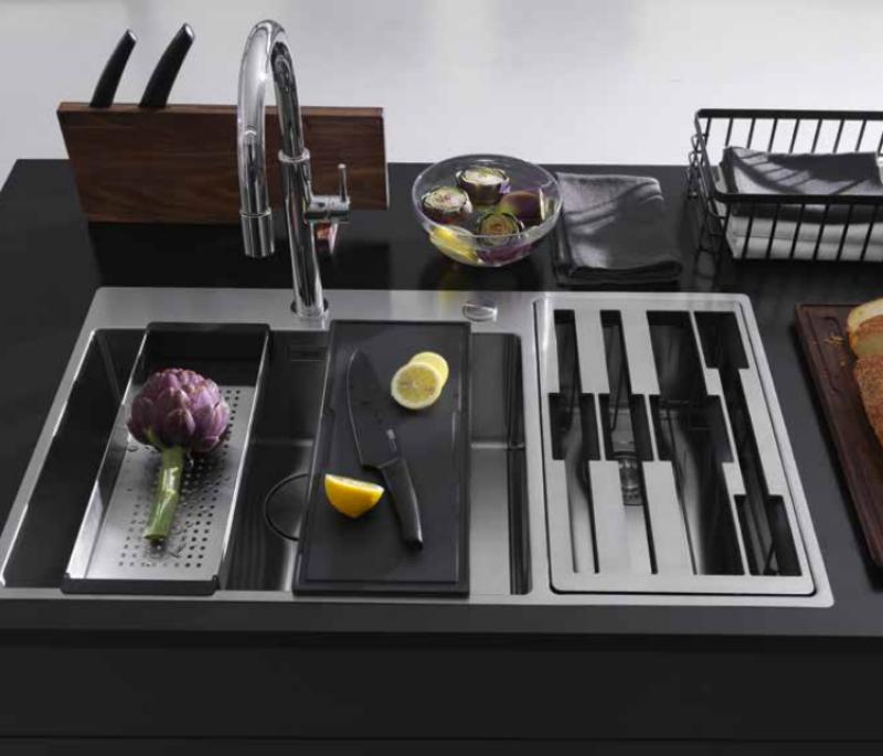 Franke Box Center BWX220-54-27 zlewozmywak ze stali nierdzewnej lewy z deską do krojenia, zestawem noży i koszem drucianym 86x51cm 127.0587.643