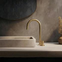 Waterevolution Flow 2-gat wastafelkraan geborsteld messing met hoge U 200mm uitloop T1122ULE

Waterevolution Flow 2-otworowa bateria umywalkowa szczotkowany mosiądz z wysoką wylewką U 200mm T