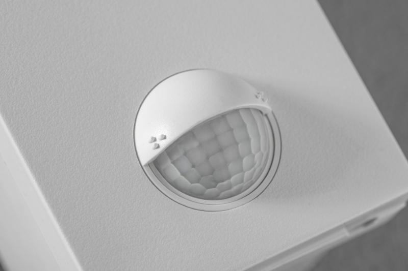 Dekoracyjny LED-armatura PARIS z czujnikiem ruchu 10W 900lm IP54 AC220-240V 50/60Hz 140° 9m 4000K biały. 1208963095