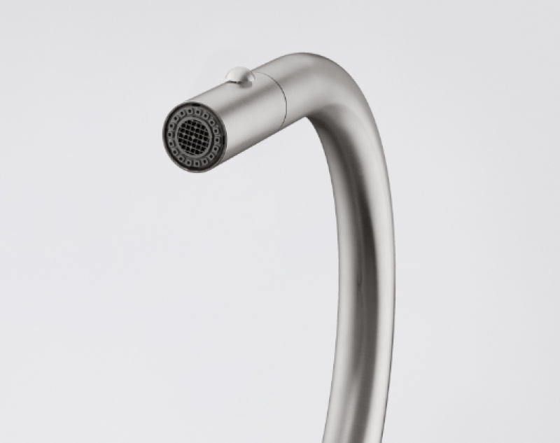 Franke Mythos Masterpiece Batería kuchenna z wylewką w kształcie litery J, wyciąganą głowicą prysznicową, w całości ze stali nierdzewnej 115.0711.554