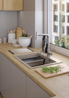 Quadri Durham taupe granitowy zlewozmywak nawierzchniowy 595x500 z dozownikiem do mydła, deską do krojenia, wkładem do zlewu i matą do rolowania 1208967376