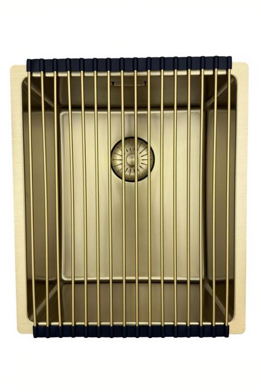 Zlew Pure.Sink Prestige 34x40 cm PVD Złoto 10 mm promień podwieszany, montaż na równi z blatem i nablatowy PPG3440-60.