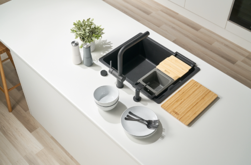 Franke Uniwersalny Zestaw Akcesoriów All-In Set 2 - Deska do Krojenia, Wkładka z Tworzywa Sztucznego, Pojemnik z Tworzywa Sztucznego i Mostek Teleskopowy 112.0655.482