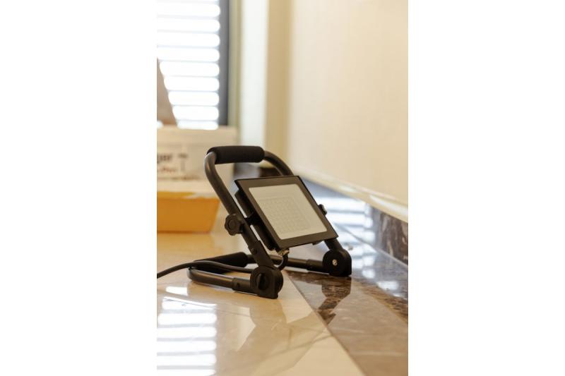 NELI Przenośny Reflektor, LED, 30W, 2700lm, 6400K, AC220-240V, IP65, 1,5m kabel
