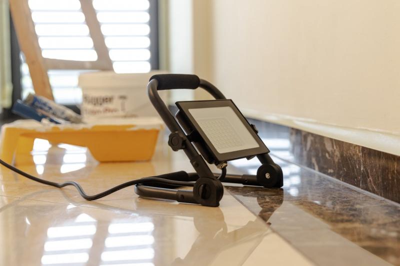 NELI Przenośna lampa reflektorowa, LED, 50W, 4500lm, 6400K, AC220-240V, IP65, kabel 1,5m