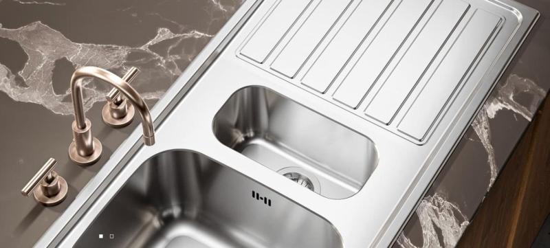 Bank Centurio 120 RVS dubbele spoelbak opbouw 120x50cm met afdruipgedeelte 1208970029