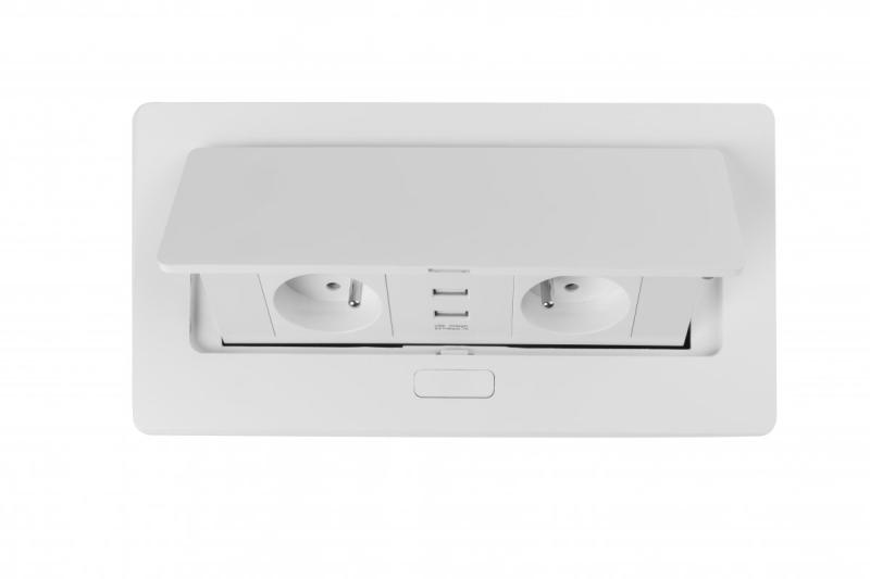 Miękki, wysuwany moduł gniazdek elektrycznych.