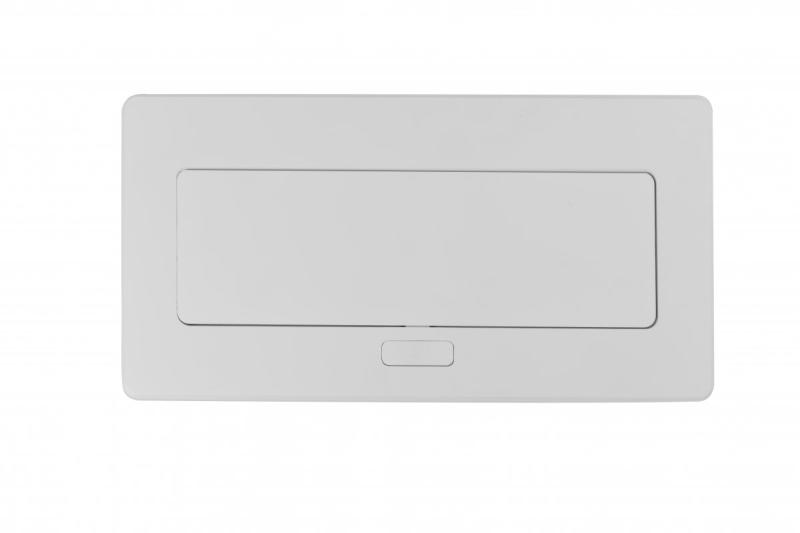 Miękki, wysuwany moduł gniazdek elektrycznych.