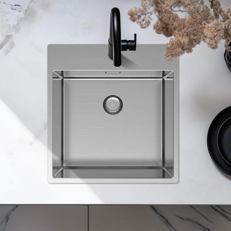 Pure.Sink Exclusivo RVS zlew 49x52 cm Tapwing z otworem na kran 10mm promień PEX4540T-02