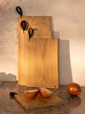 Woodsea Chop-Chop Oak S - Deska do krojenia z dębu 25x24cm z uchwytem ze skóry 1208971539