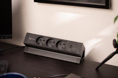 Gniazdo meblowe Basco, 3 x gniazdo z uziemieniem, USB A+C, kabel 1,5 m, czarne z montażem