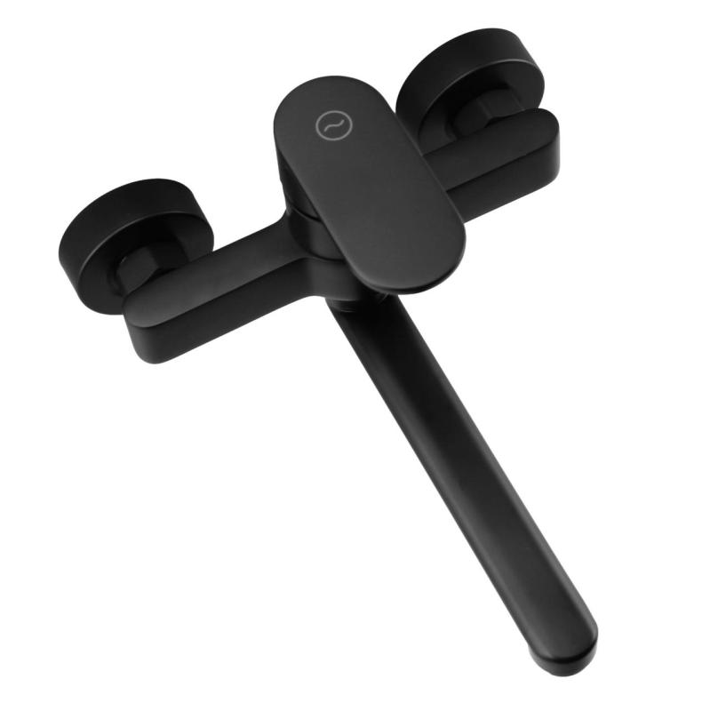 Aquanello Casa Jednouchwytowa bateria kuchenna ścienna czarna z wylewką 20 cm BL-1420-CS