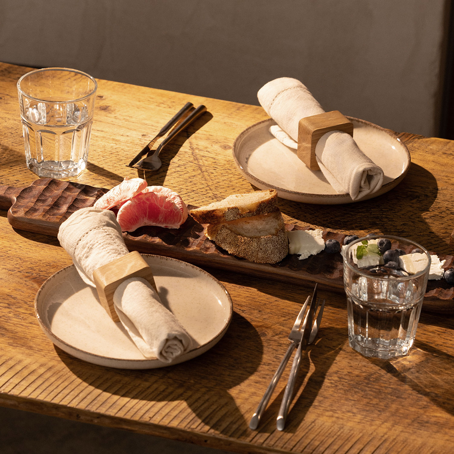 Od przygotowań do przyjęcia: 8 akcesoriów kuchennych, które naprawdę usprawniają świąteczne gotowanie